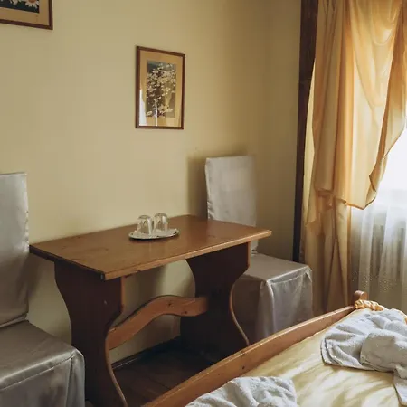 турянська долина Hotel Perechin